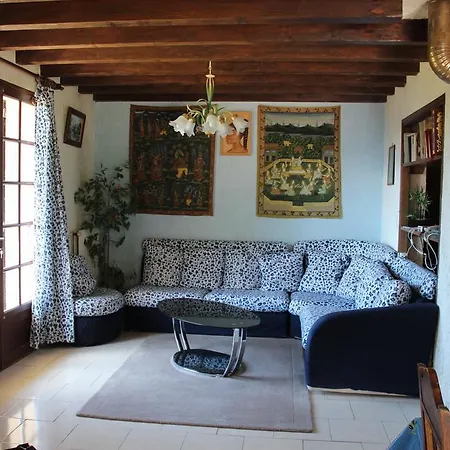 Maison De La Litiere Casa de Férias *