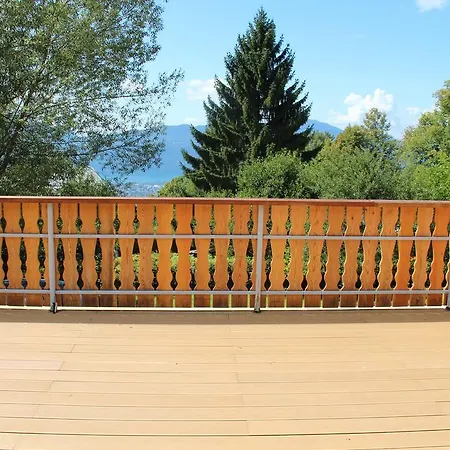 Maison De La Litiere Holiday home